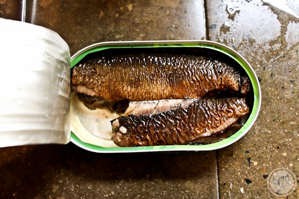 sardines flaked with a fork