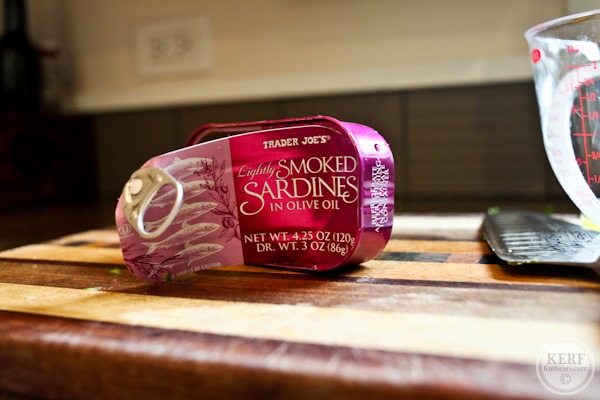 Do sardines have bones?