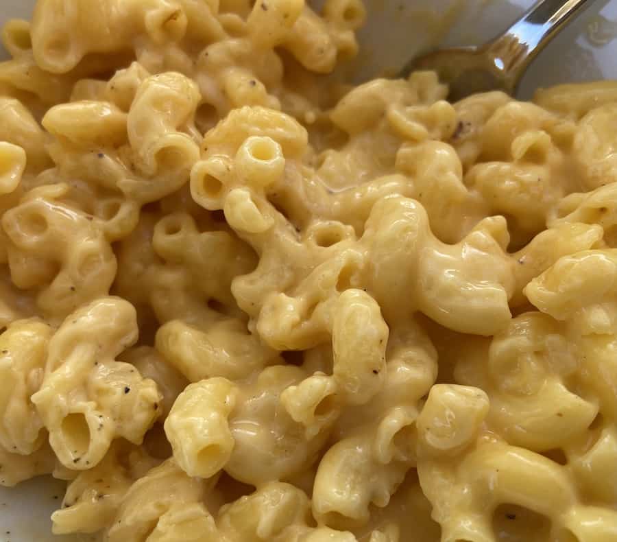 Slow Cooker Gluten Free Baked Mac and Cheese