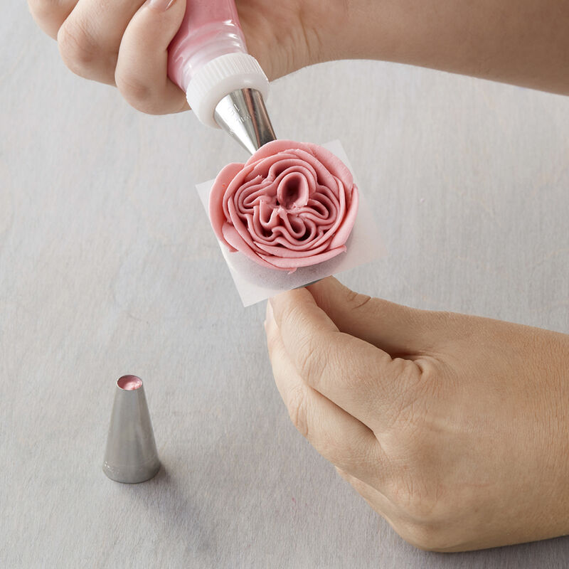 Piping Buttercream Flowers