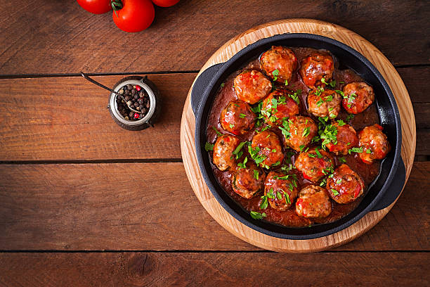 meatballs with grape jelly and bbq sauce