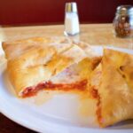 The Differences Between A Stromboli vs Calzone