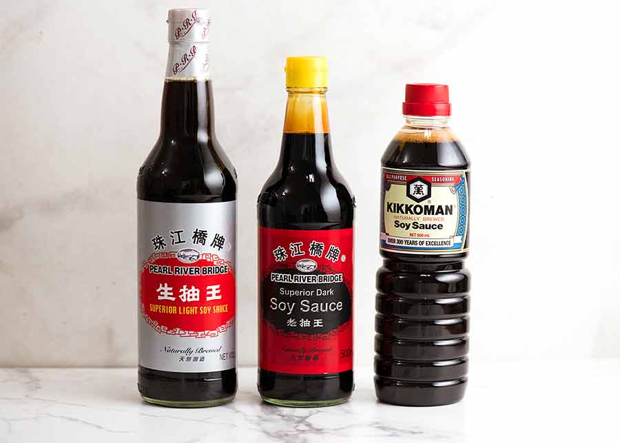 Soy sauces - different types - light vs dark soy sauce