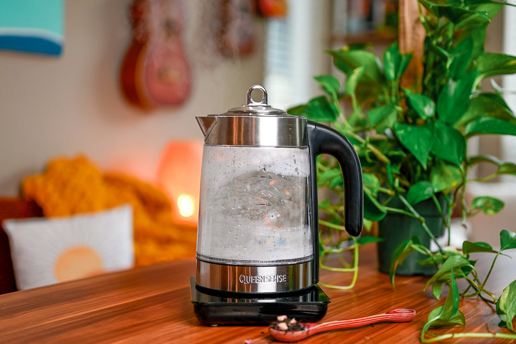 Boiling Water for Loose Leaf Tea